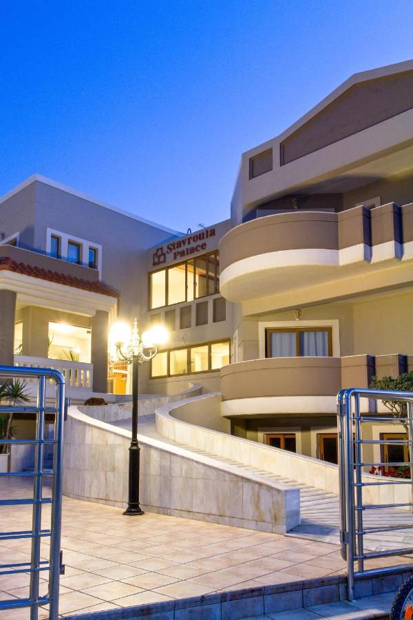 Stavroula Hotel Palace Kíssamos Exterior foto